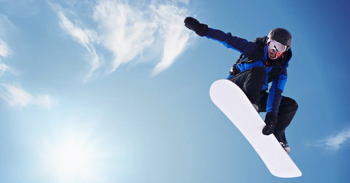 Zdjęcie Jak dobrać snowboard do wzrostu i wagi, aby uniknąć błędów?