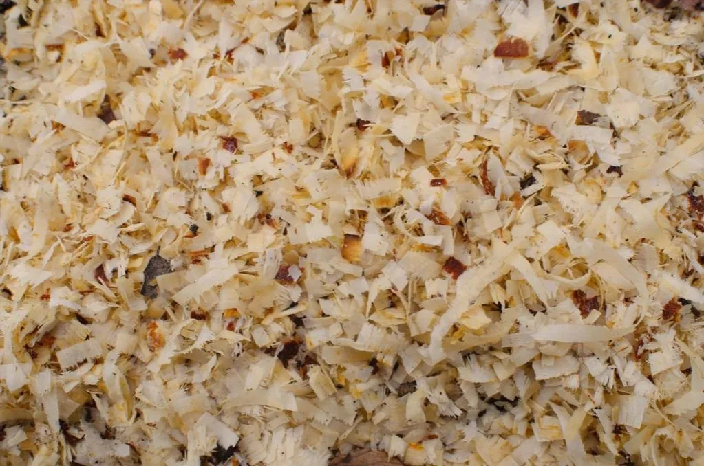 Zdjęcie Ile trocin potrzeba na tonę pelletu? Obliczenia i optymalizacja produkcji
