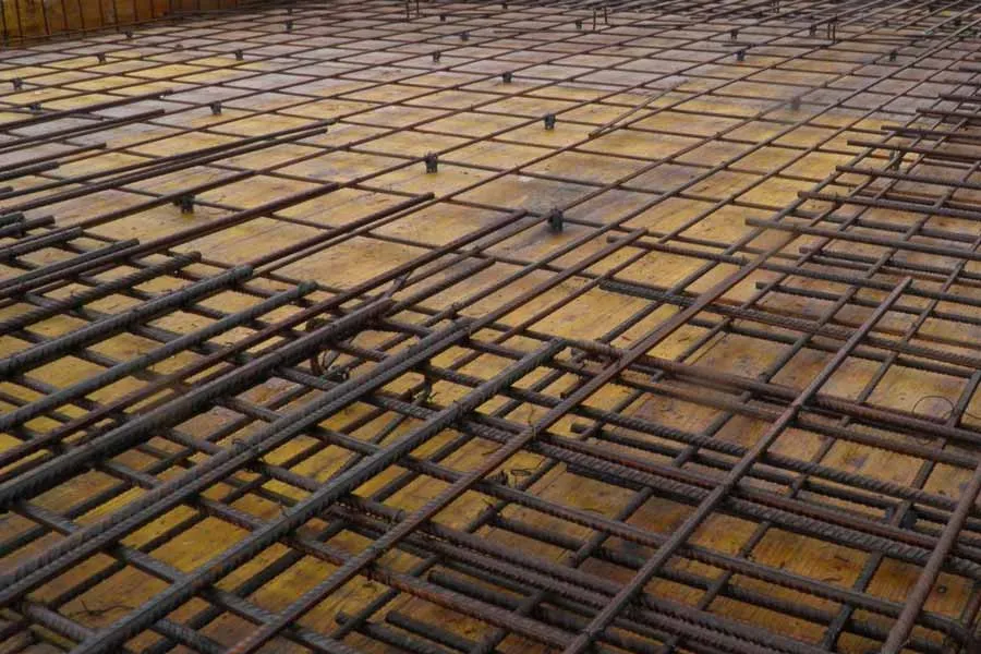 Zdjęcie Jak zrobić strop betonowy – krok po kroku bez błędów i kosztów