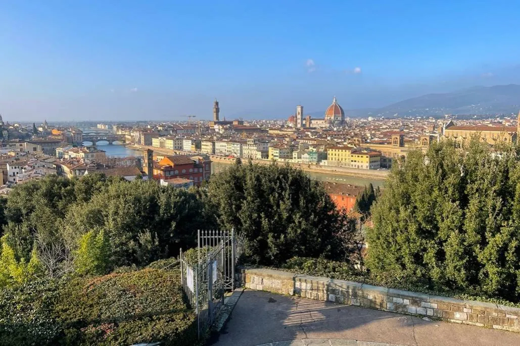 Zdjęcie Cosa Vedere a Firenze: Guida Completa, Segreti e Come Evitare Code