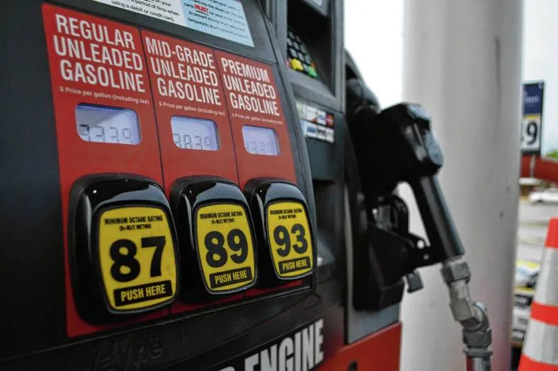 Zdjęcie Ile kosztuje benzyna w USA? Ceny, które mogą cię zaskoczyć