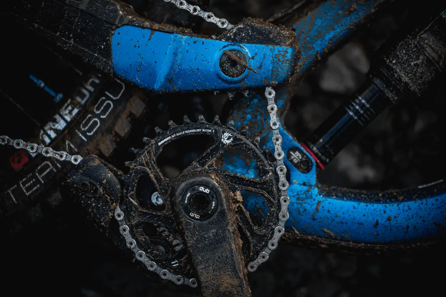 Zdjęcie Czym naoliwić łańcuch w rowerze, aby uniknąć szybkiego zużycia?