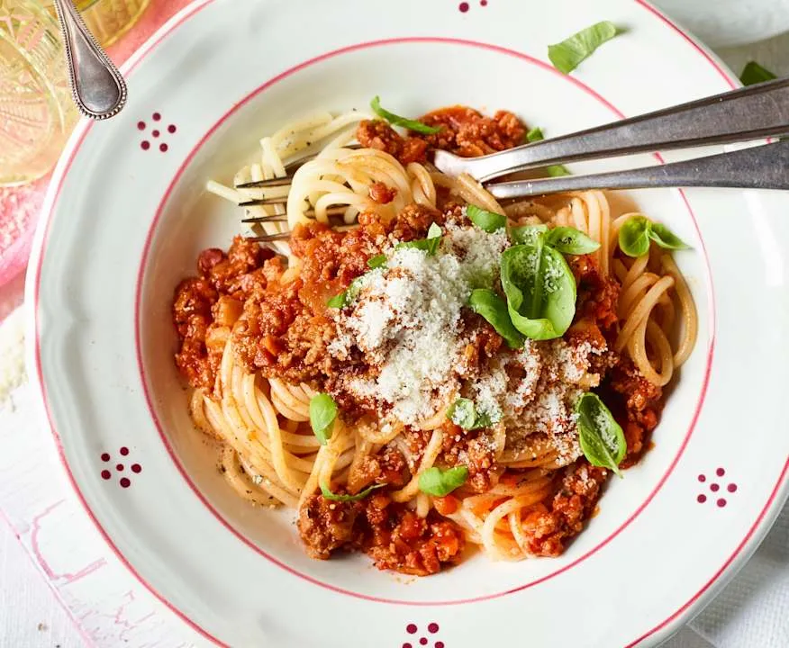 Zdjęcie Szybki przepis na spaghetti napoletana w Thermomix – łatwe i pyszne