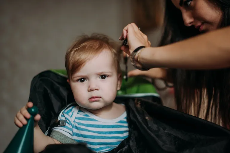 Zdjęcie Jak ostrzyc dziecko bez stresu i z zachowaniem bezpieczeństwa