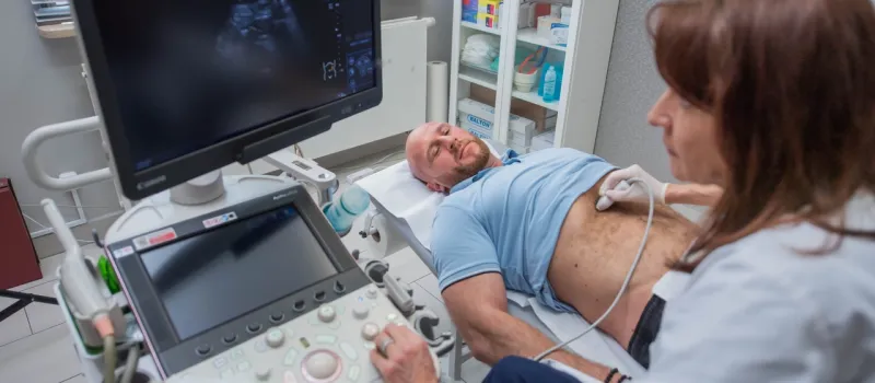 Zdjęcie Gdzie usg na nfz w Warszawie? Sprawdź dostępne placówki i oferty