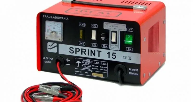 Zdjęcie Jak wybrać prostownik do samochodu, który nie zawiedzie w kryzysie