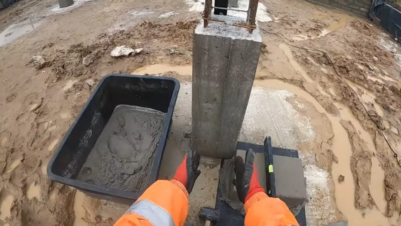 Zdjęcie Jaki fundament pod komin systemowy? Kluczowe błędy do uniknięcia