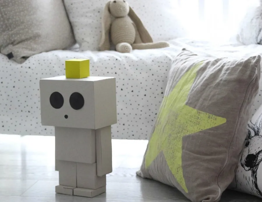 Zdjęcie Jak zrobić strój robota z kartonu: 8 prostych kroków + porady