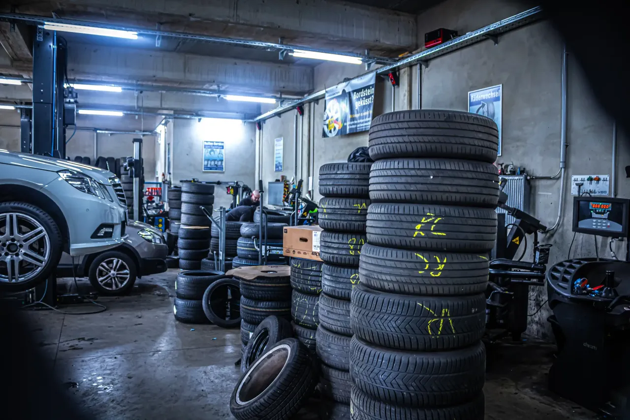 Zdjęcie Reifen Center Aachen: Top Service für Reifenwechsel und Montage