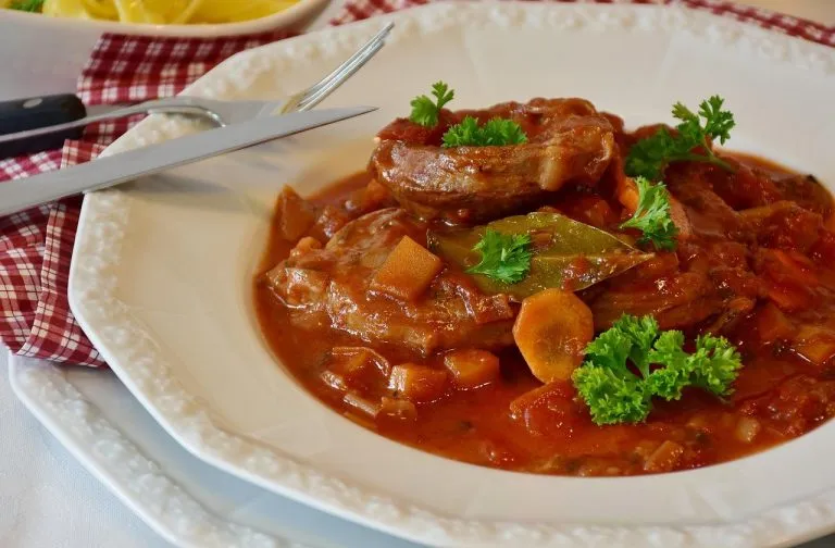 Zdjęcie Idealne przyprawy do burgerów: sekretne triki na wyjątkowy smak wołowiny
