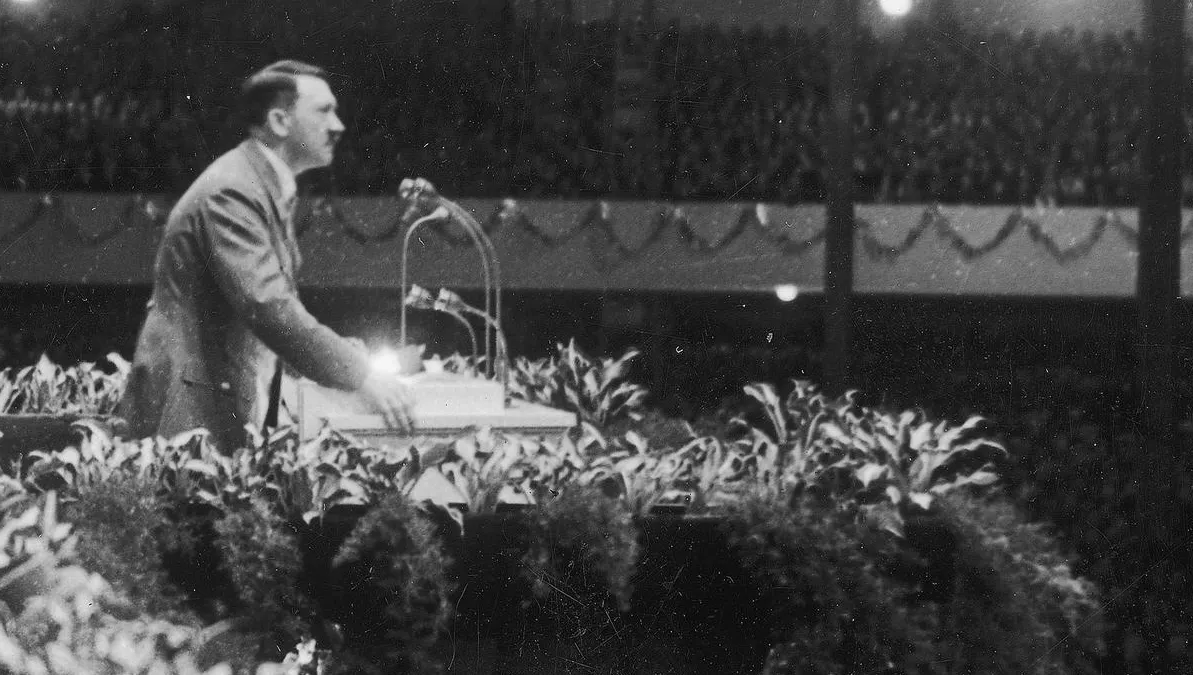 Zdjęcie Jak Hitler doszedł do władzy - zaskakujące fakty i kluczowe wydarzenia