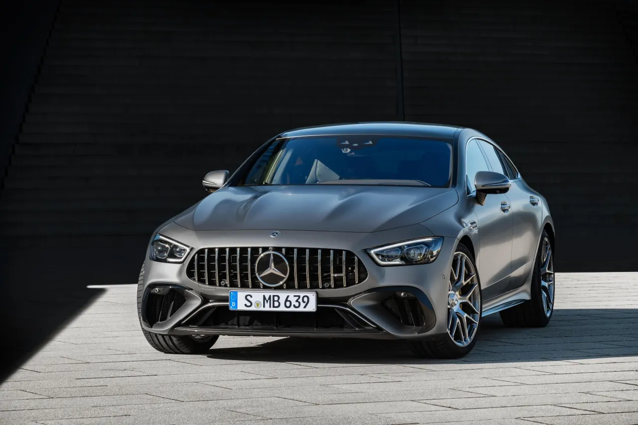 Zdjęcie Mercedes-AMG GT 63 S cena – ile naprawdę kosztuje ten luksusowy samochód?