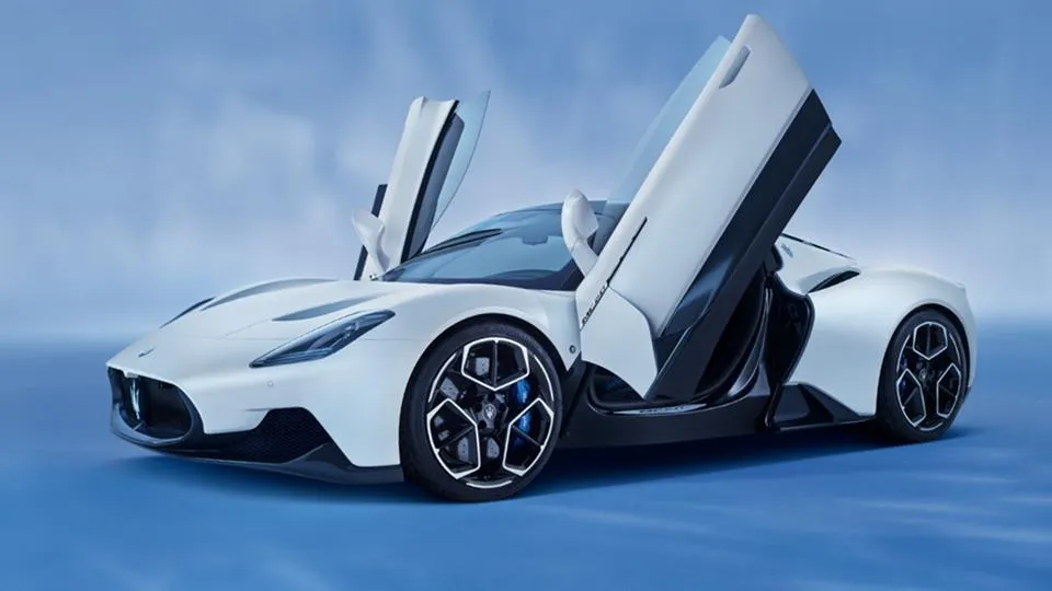 Zdjęcie Maserati ile ma koni? Odkryj moc silników i porównaj modele