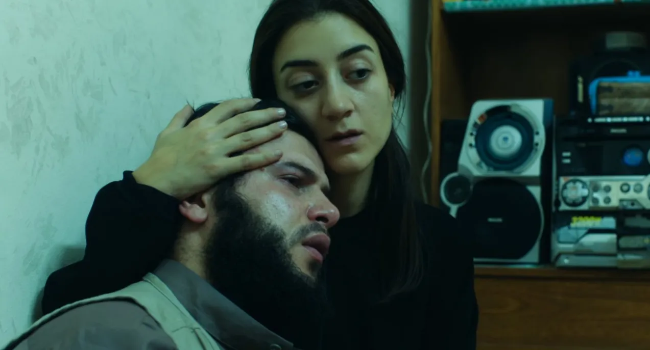 Zdjęcie Kto tam na Netflix? Sprawdź, dlaczego film zniknął z katalogu