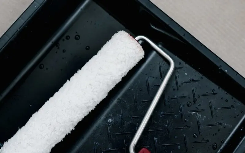 Zdjęcie Jaką farbę do plastiku wybrać? Poradnik i instrukcja malowania