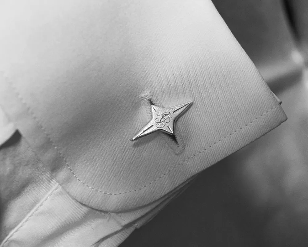 Zdjęcie Biżuteria na rocznicę ślubu dla męża - wyjątkowe pomysły na prezent