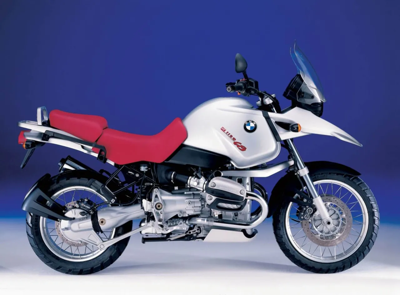 Zdjęcie BMW GS 1150 - niezawodny motocykl turystyczny pełen emocji i przygód