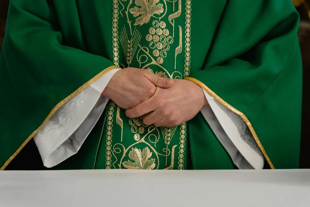 Zdjęcie Co to jest modlitwa wiernych i dlaczego jest tak ważna w liturgii katolickiej?