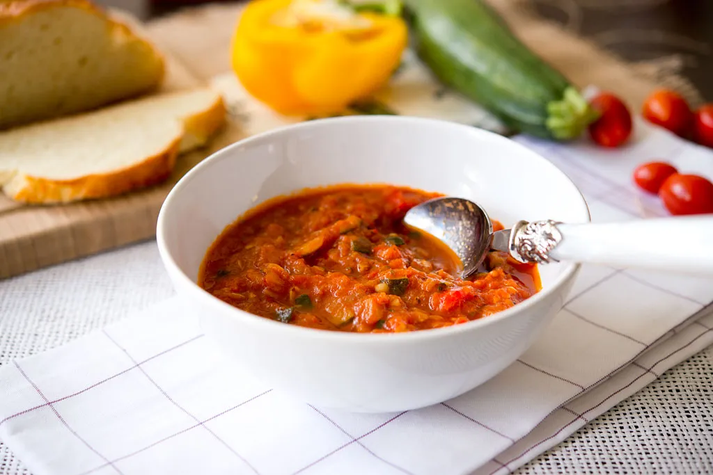 Zdjęcie Leczo thermomix z cukinią, które zachwyci Twoich bliskich smakiem