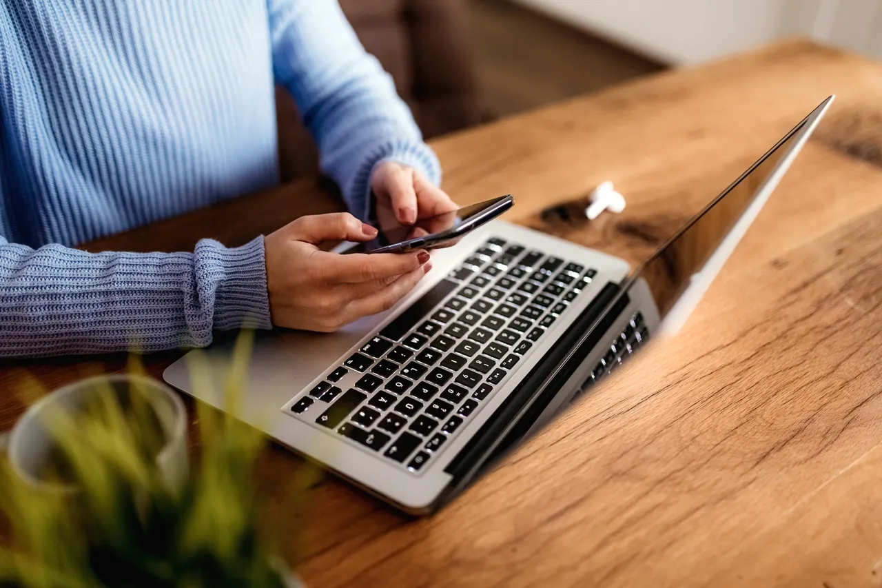 Zdjęcie Jak założyć dziecku konto w banku: 8 kluczowych kroków