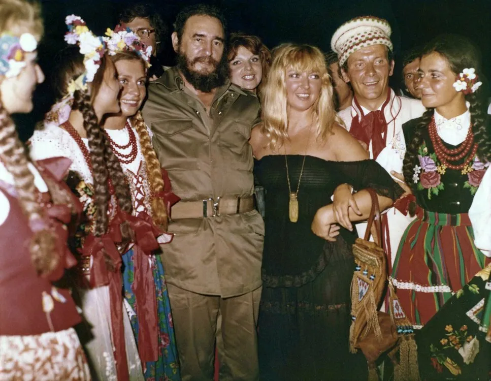 Zdjęcie Fidel Castro i Maryla Rodowicz: Odkrywanie relacji nieznanej historii.