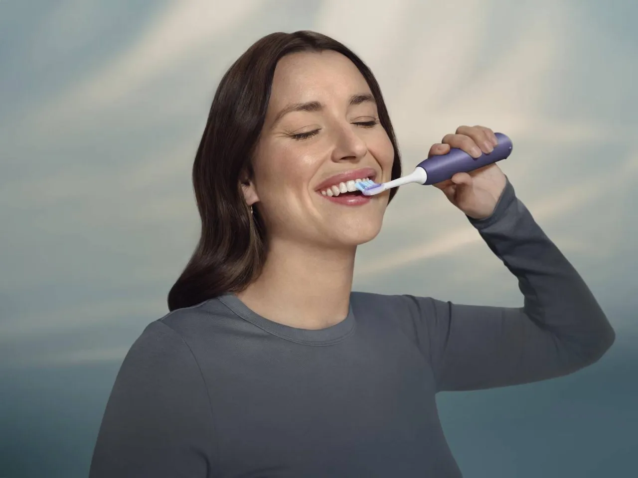 Zdjęcie Jak działa szczoteczka soniczna? Odkryj sekret zdrowego uśmiechu