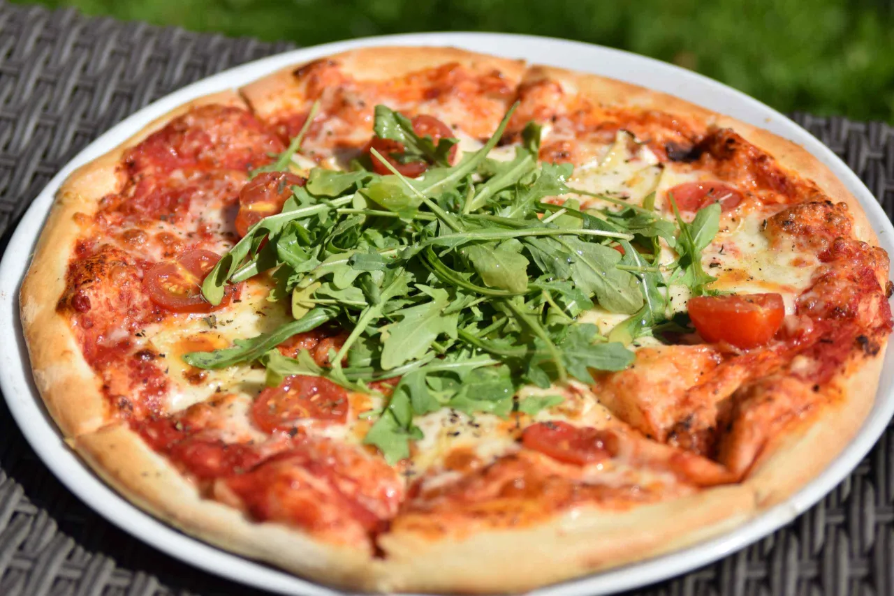 Zdjęcie Pizzeria Bukowina Tatrzańska z dowozem - najlepsze opcje na wynos