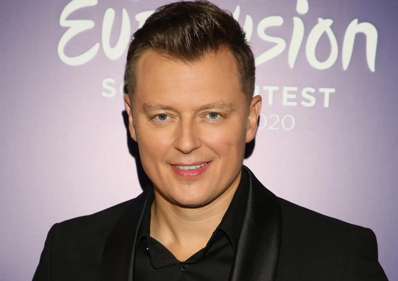 Zdjęcie Rafał Brzozowski wiek: Ile lat ma popularny piosenkarz i prezenter?