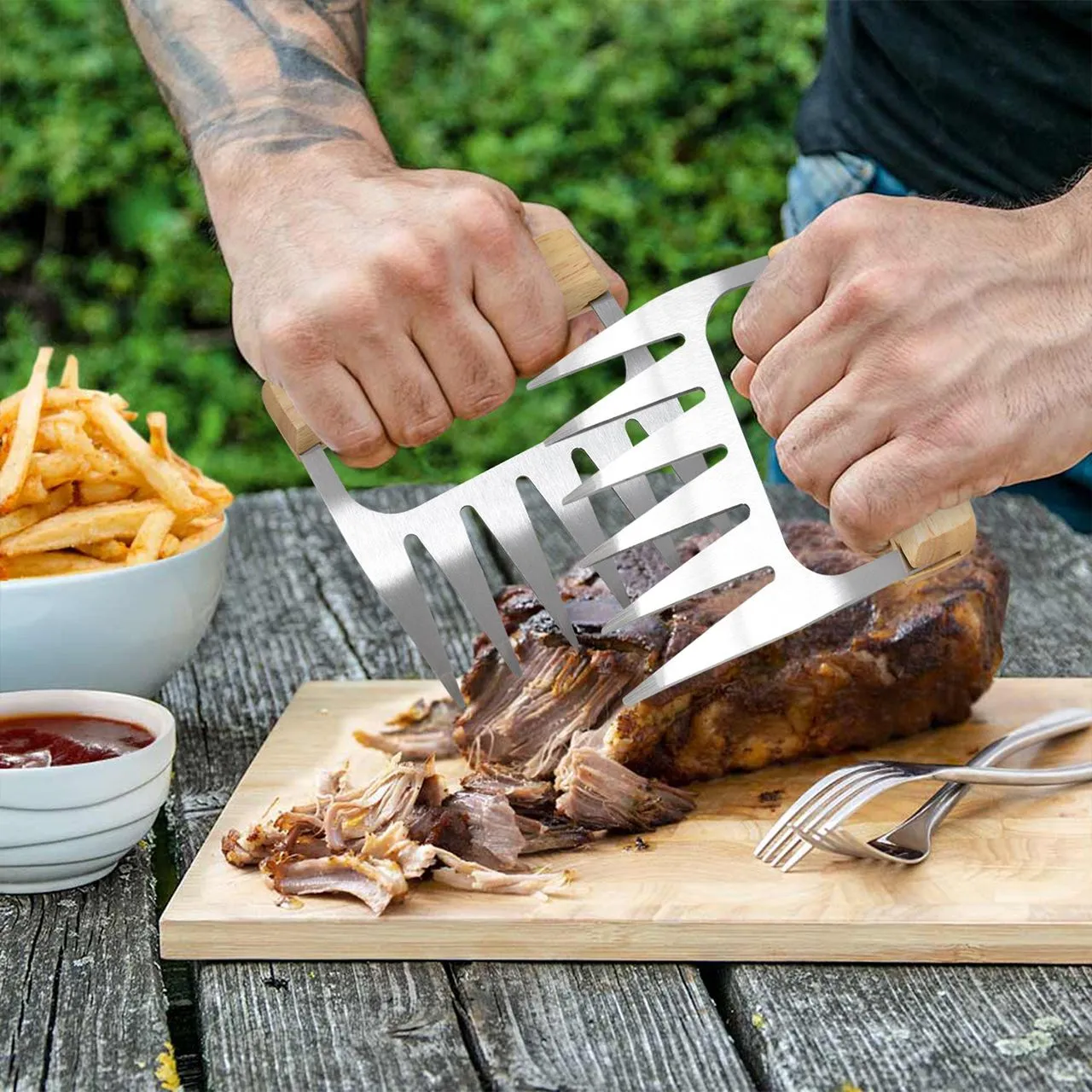Zdjęcie Śmieszne akcesoria do grilla, które rozbawią każdego miłośnika grillowania