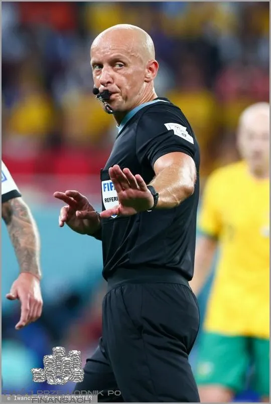 Zdjęcie Ile zarabia sędzia na mundialu? Zaskakujące fakty o wynagrodzeniu