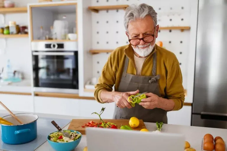 Zdjęcie Jak naturalnie obniżyć cholesterol i poprawić zdrowie serca