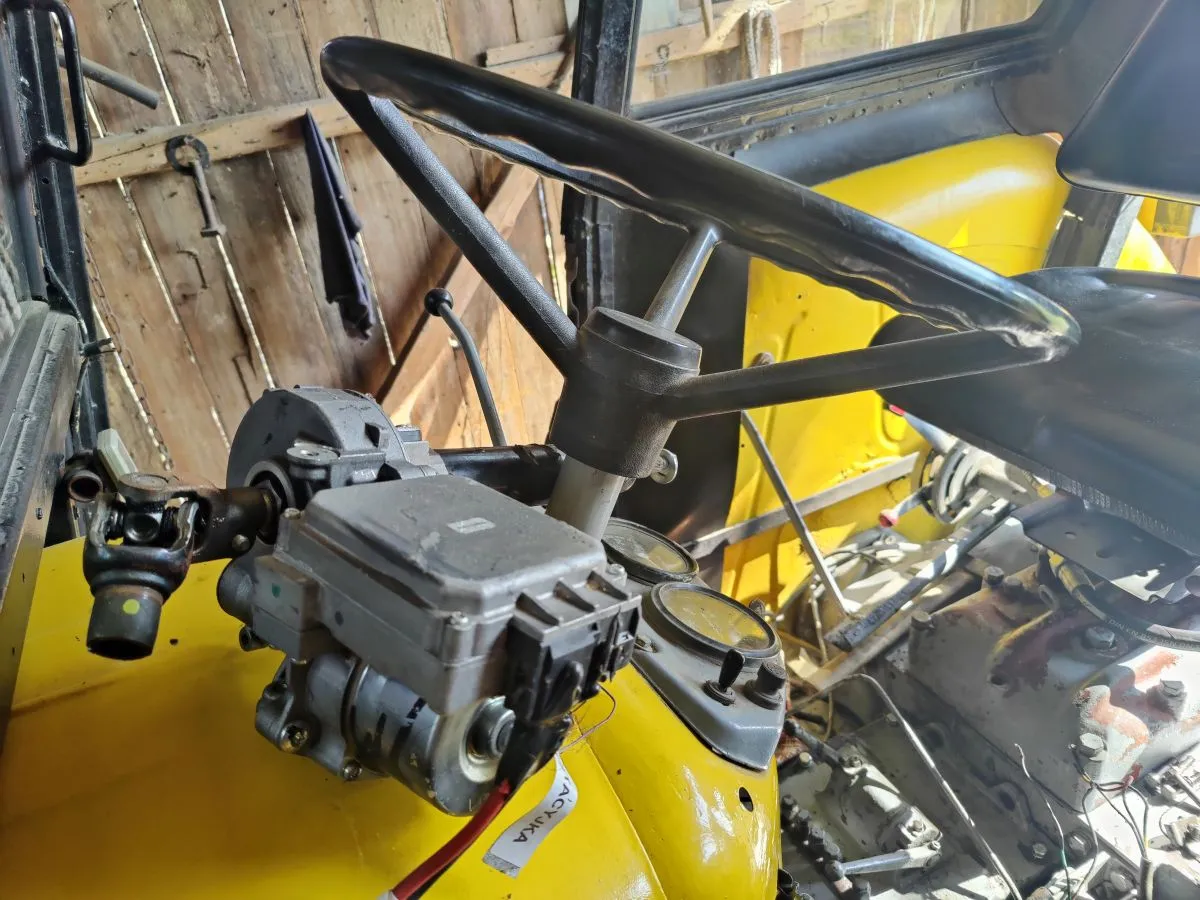 Zdjęcie Wspomaganie Ursus C-360: Hydrauliczne czy elektryczne? Poradnik