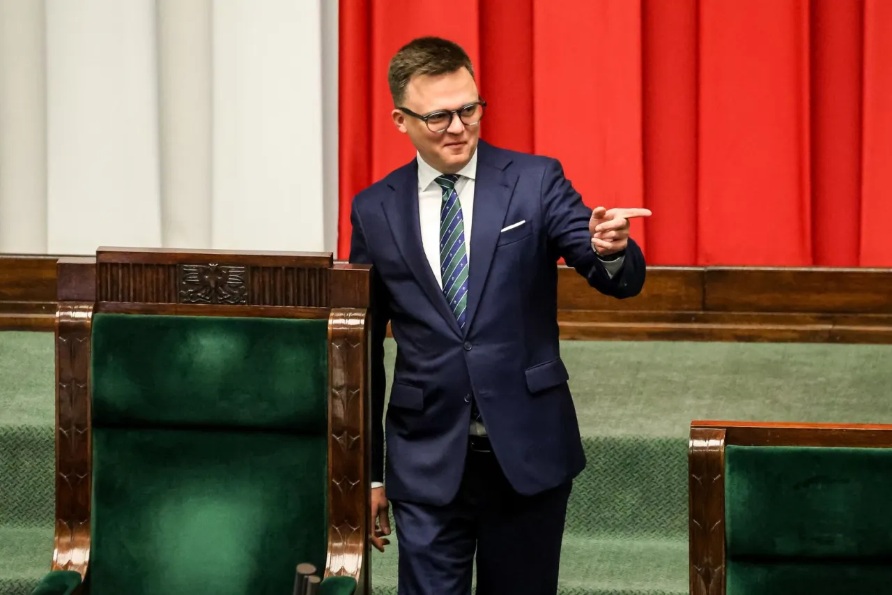 Zdjęcie Skąd PiS bierze pieniądze na programy społeczne i co to oznacza?