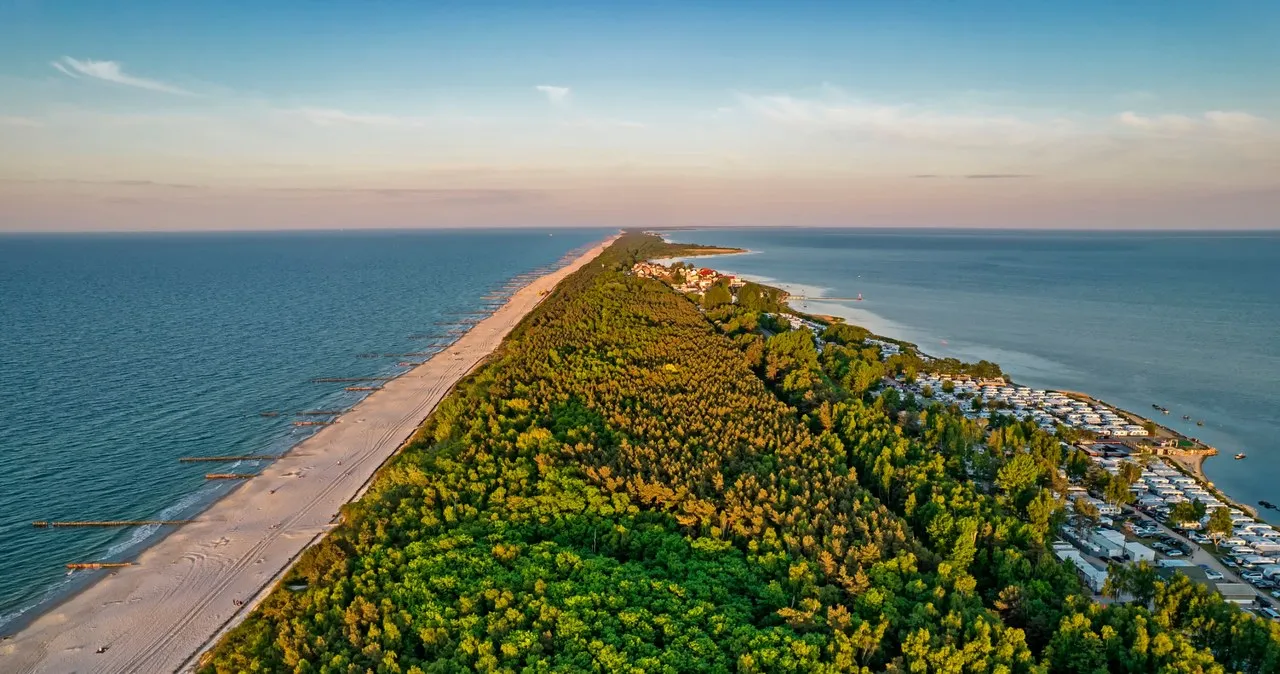 Zdjęcie Fascynujący proces powstania półwyspu helskiego: geologiczna historia Helu