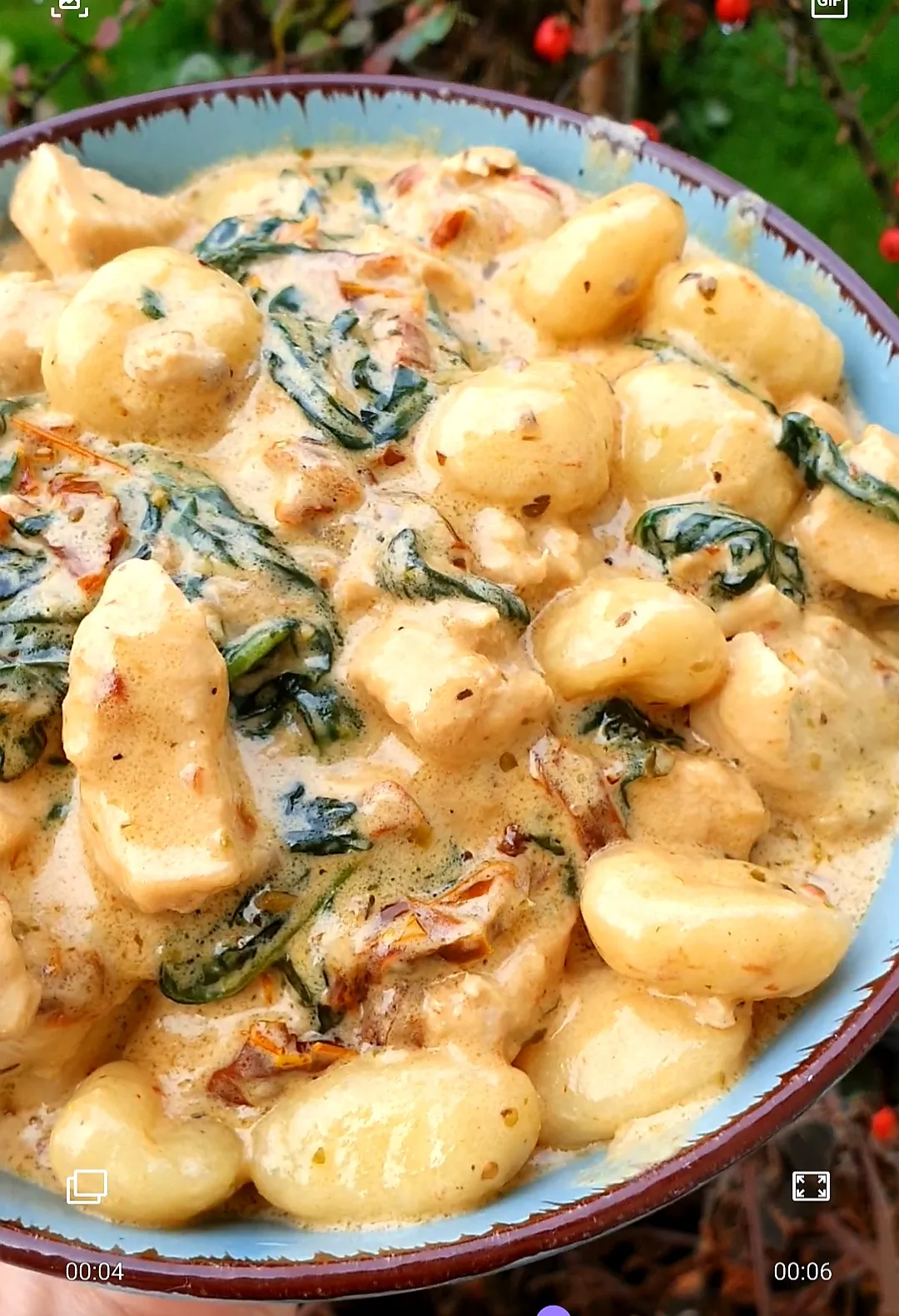 Zdjęcie Szybka i pyszna zapiekanka z gnocchi z kurczakiem na obiad