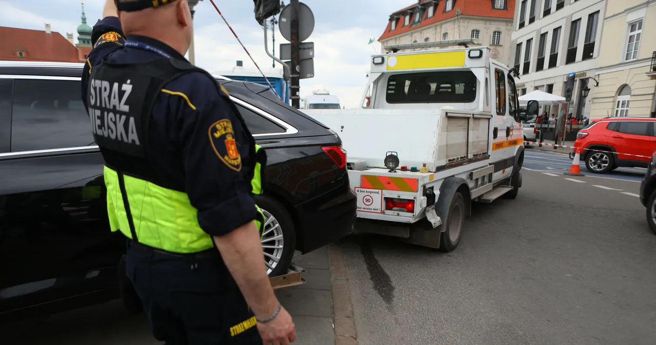 Zdjęcie Gdzie zgłosić źle zaparkowany samochód i uniknąć problemów?
