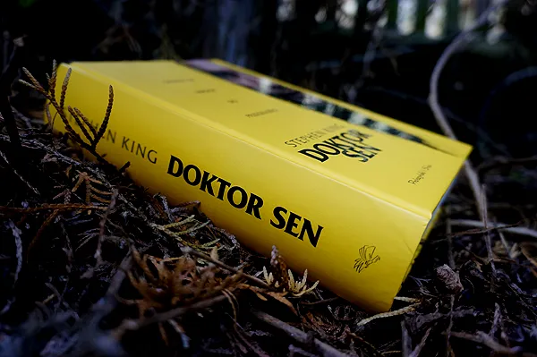 Zdjęcie Doktor Sen książka - mroczna kontynuacja Lśnienia Kinga