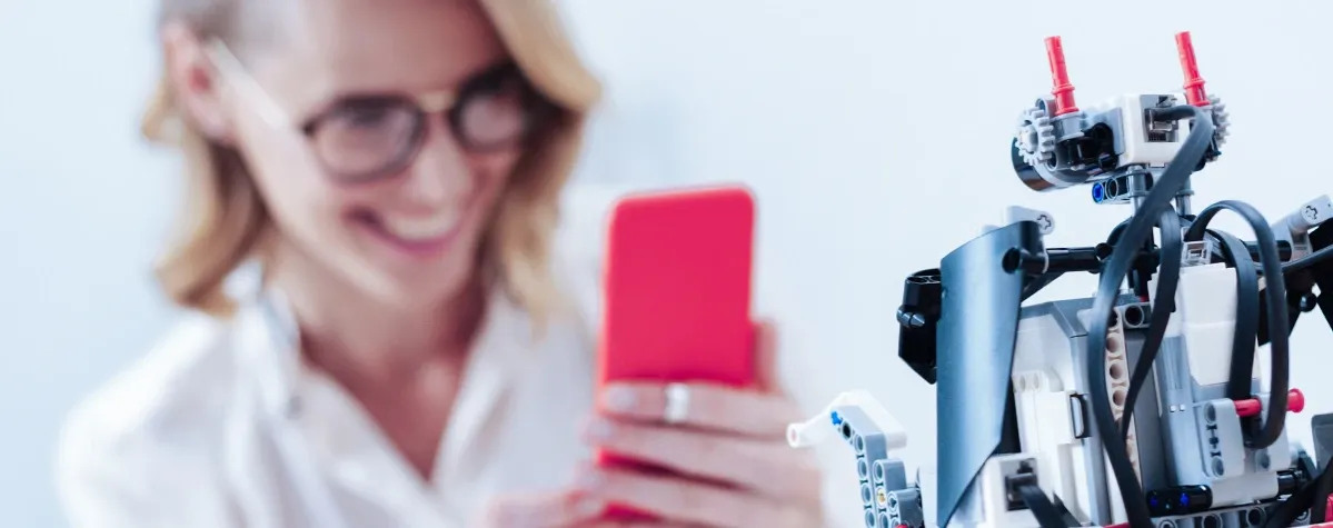 Zdjęcie Praca po studiach z automatyki i robotyki – wysokie zarobki i możliwości