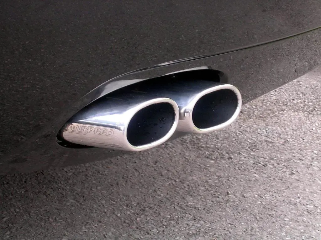 Zdjęcie Jak spawać wydech: uniknij najczęstszych błędów i osiągnij trwałe połączenia