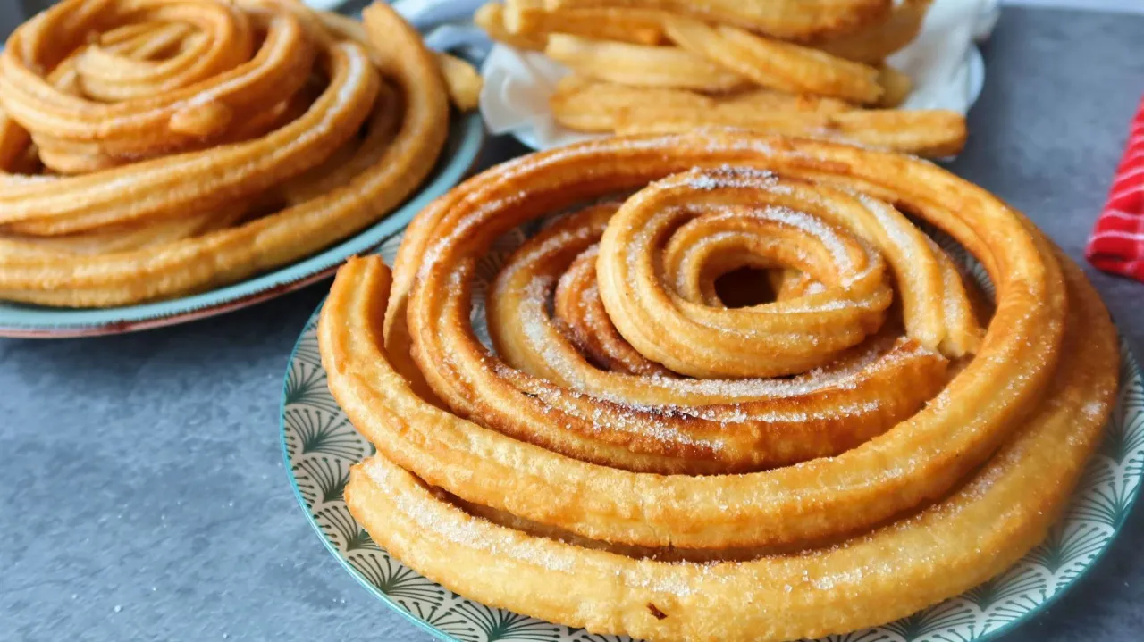 Zdjęcie Churros de harina perfectos: receta fácil y segura ¡Evita que exploten!