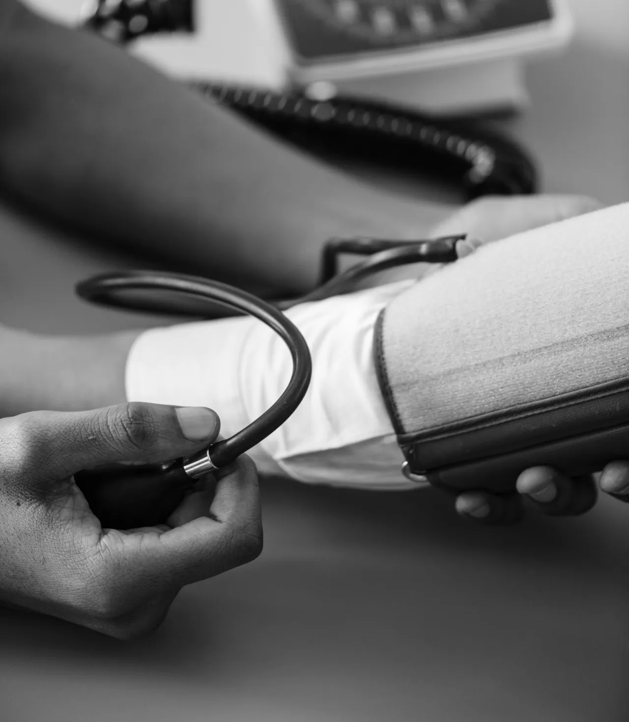 Zdjęcie Wysokie ciśnienie kiedy na pogotowie? Kluczowe objawy i wartości