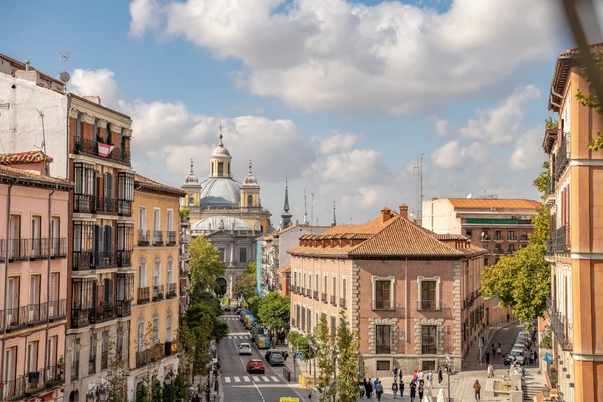 Zdjęcie Dónde vivir si estudias en la Complutense: Mejores zonas y consejos