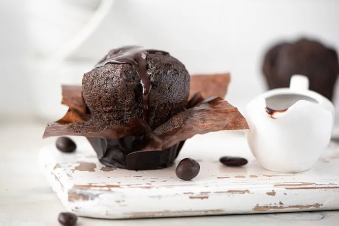 Zdjęcie Ile piec muffinki czekoladowe, aby były idealnie puszyste?