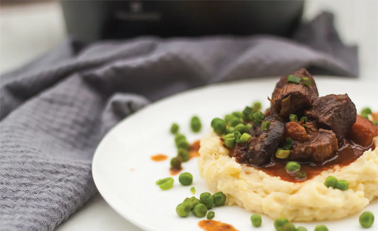 Zdjęcie Beef bourguignon - idealny przepis na klasyczną potrawę francuską