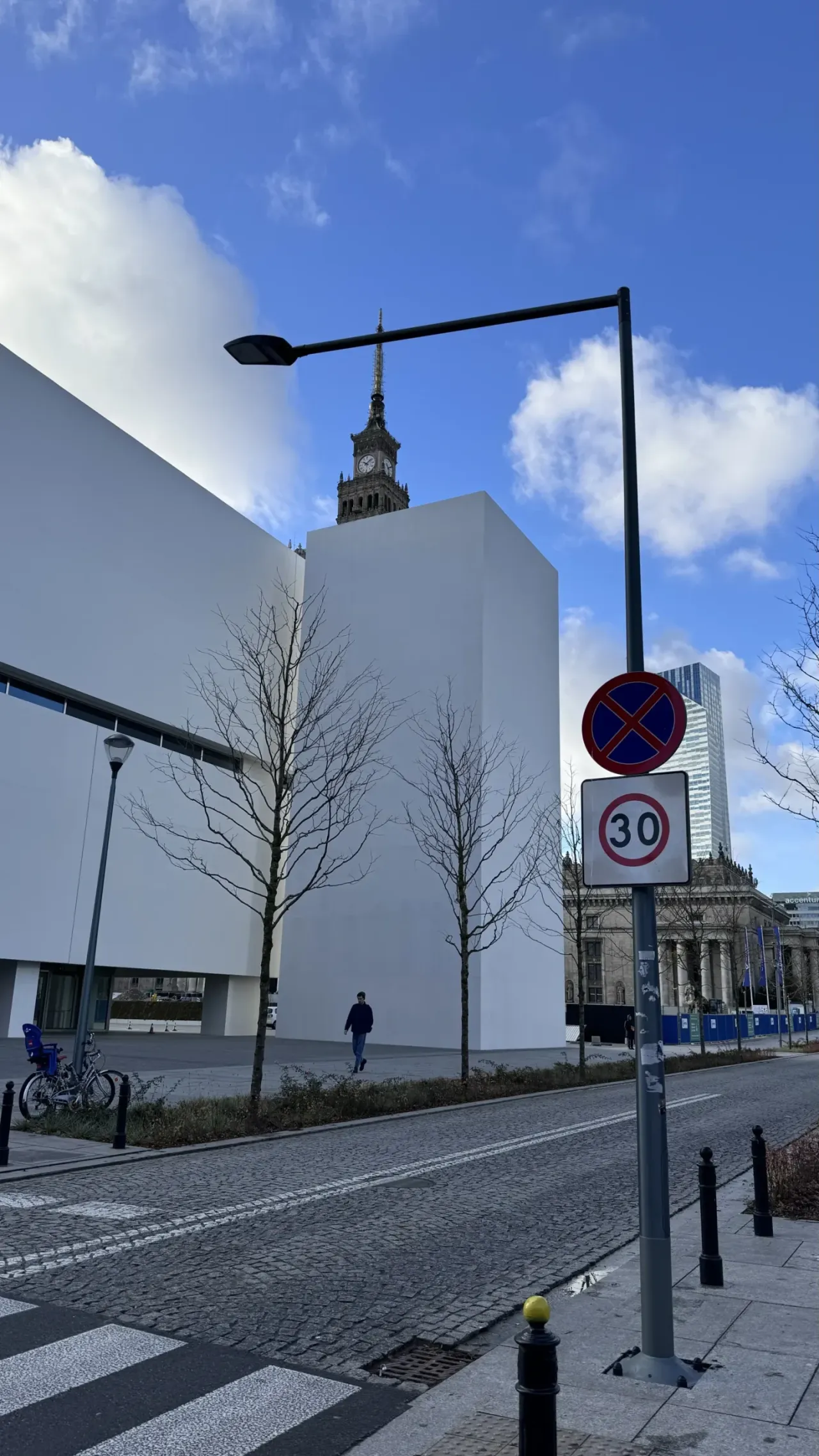 Zdjęcie Praca w Muzeum Sztuki Nowoczesnej w Warszawie – aktualne oferty i wymagania