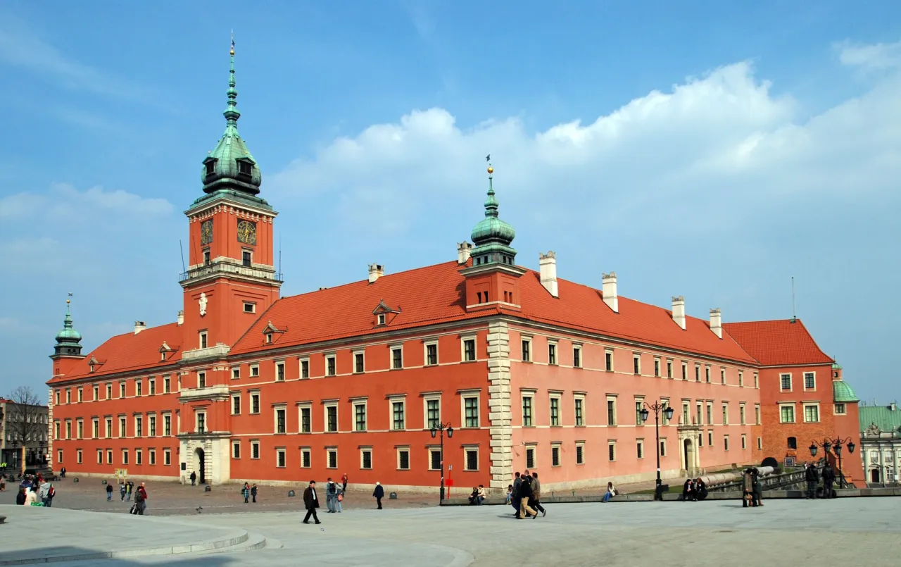 Zdjęcie Zamek Królewski w Warszawie krótki opis historia i architektura w pigułce