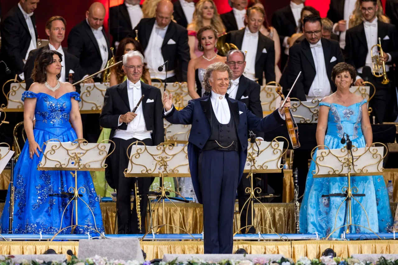 Zdjęcie Ile trwa koncert André Rieu? Poznaj czas trwania i przerwy