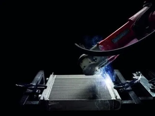 Zdjęcie Nowa czy używana chłodnica klimatyzacji - co wybrać, by nie żałować?