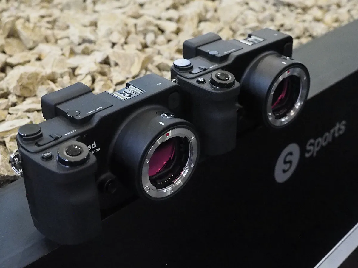 Zdjęcie Sigma lustrzanka SD-14: Kluczowe cechy i porównania z innymi modelami