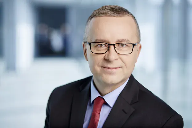 Zdjęcie Kto jest właścicielem sieci Dino? Odkryj tajemnice sukcesu Biernackiego